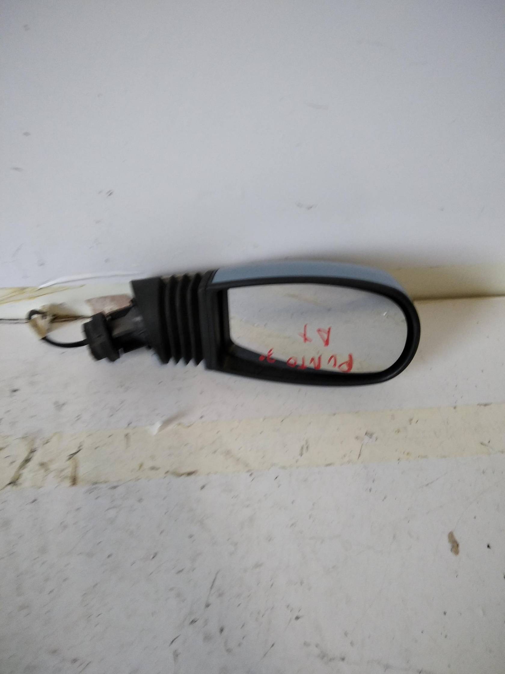 Retrovisore est. regolaz. elettr. dx.